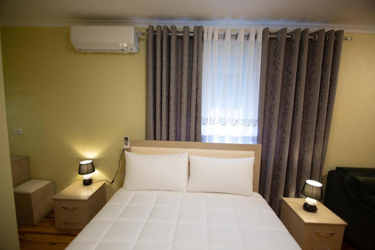 Hotel Vila Lika Korce Exteriér fotografie