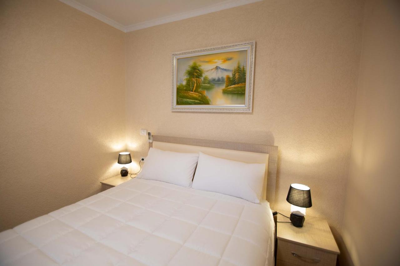 Hotel Vila Lika Korce Exteriér fotografie