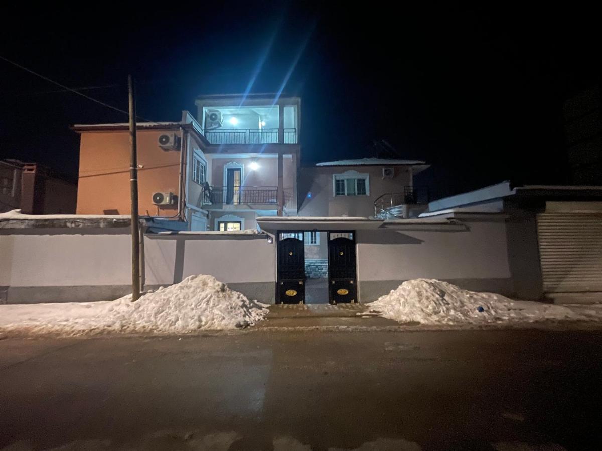 Hotel Vila Lika Korce Exteriér fotografie